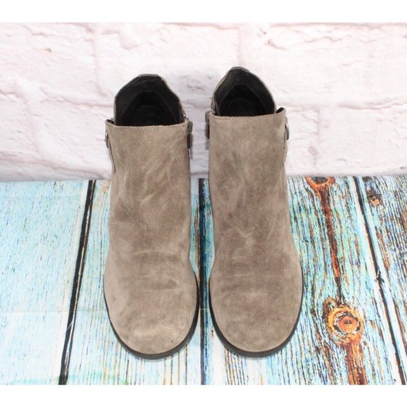 Born Phobos Gray Suede Pull On Side Zip Short Buckle Ankle Boots 9.5 M - Picture 5 of 8